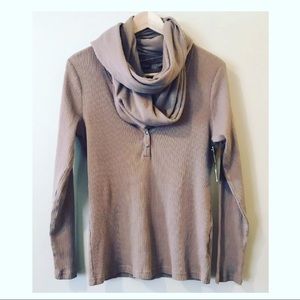 Fluent Life Everyday Wear Top & Infinity Scarf